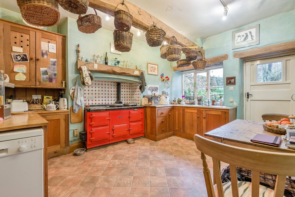 Property photo 3 of 19 Picture No. 26