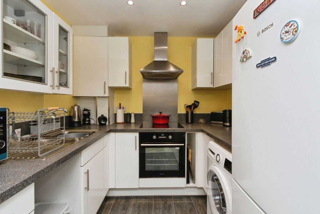 Property photo 3 of 12 Pbox-Img.Jpg