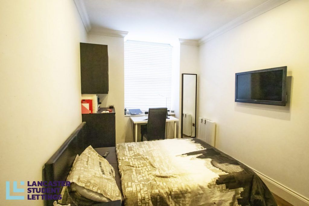 Property photo 2 of 13 Property Photo