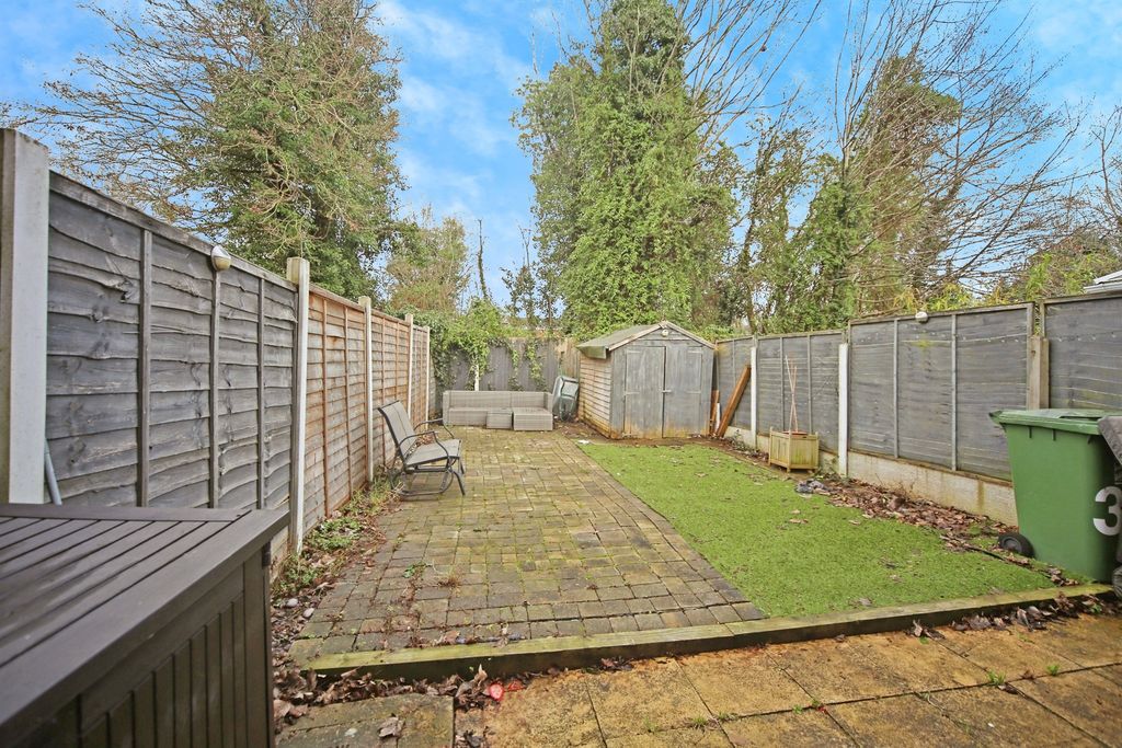 Property photo 3 of 16