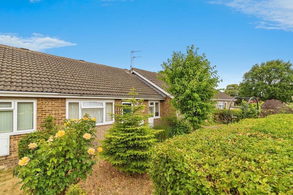 Property photo 3 of 17