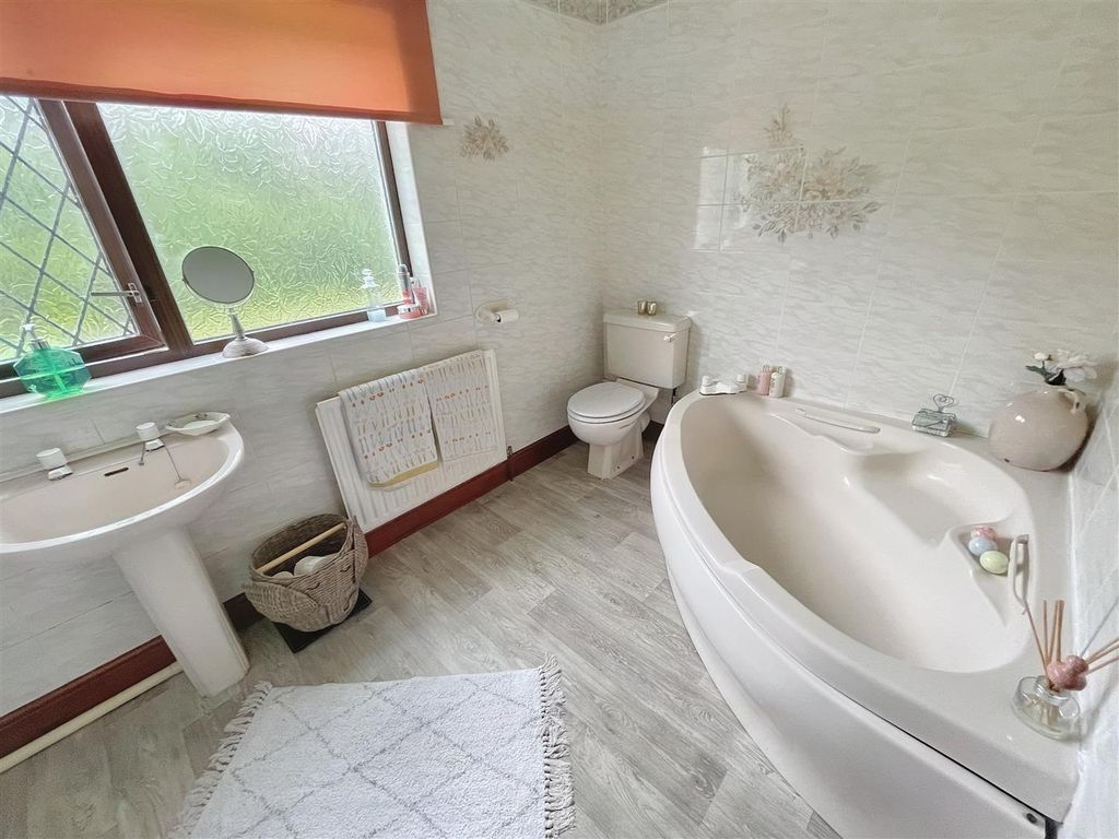 Additional image 15 of 4 bed detached house for salePencader SA39