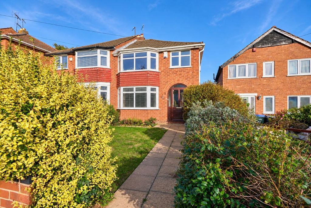 Property photo 2 of 16