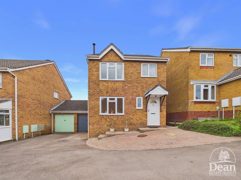 Property photo 1 of 22