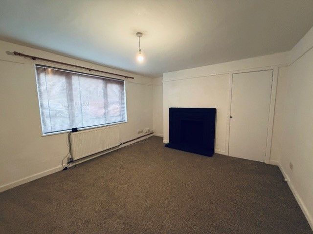 Property photo 2 of 11 Image