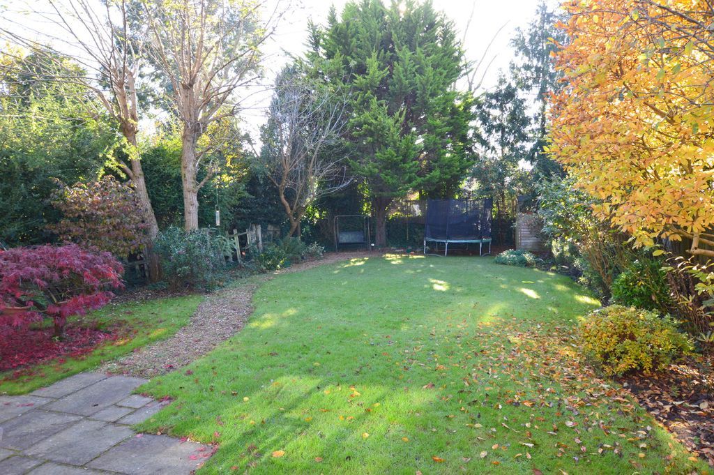 Property photo 2 of 31 Photo 3