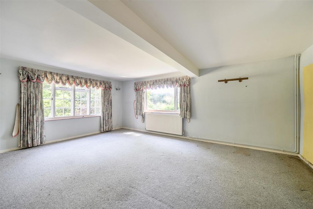 Property photo 3 of 21 1453273-19-6A17376A04B4c.Jpg