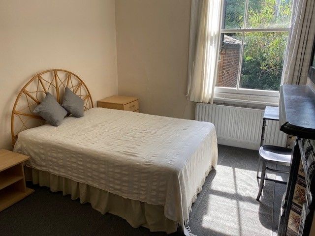 Property photo 3 of 10 Photo 3