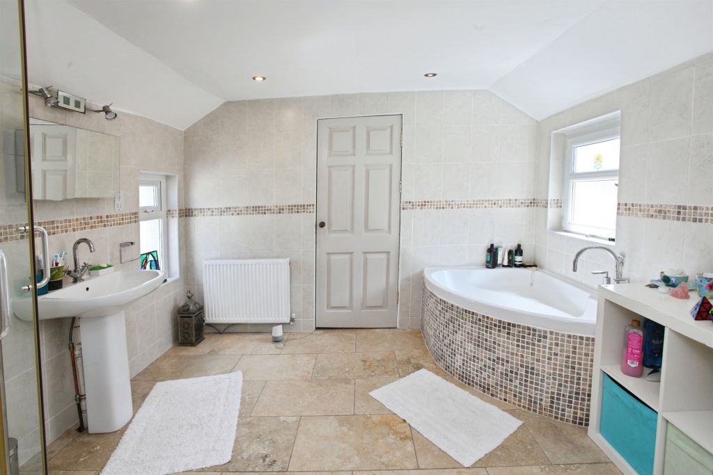 Additional image 15 of 5 bed detached house for saleCommercial Street, Nelson, Treharris CF46