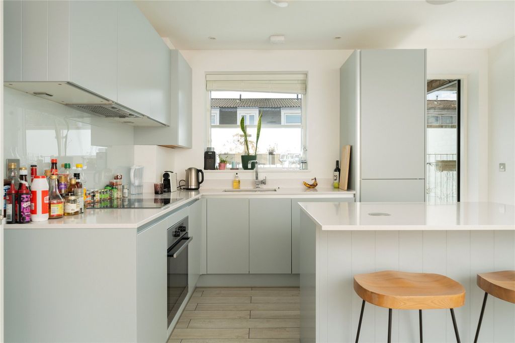 Property photo 1 of 13 Picture No. 04