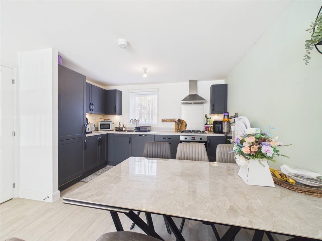 Additional image 12 of 2 bed flat for saleSkylark Avenue, Peacehaven BN10