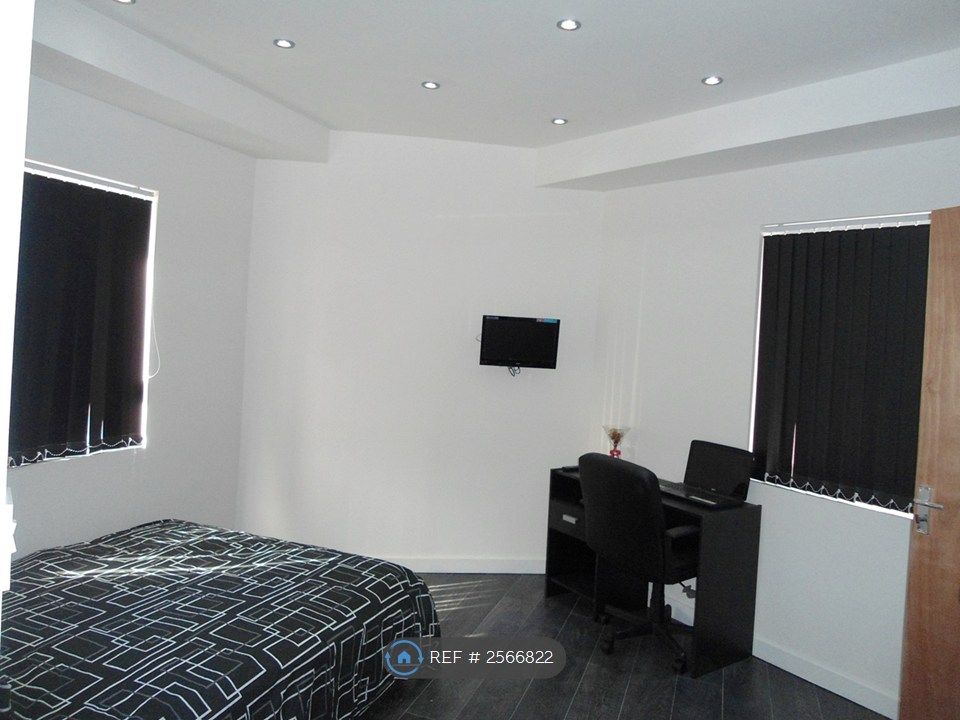 Property photo 3 of 9