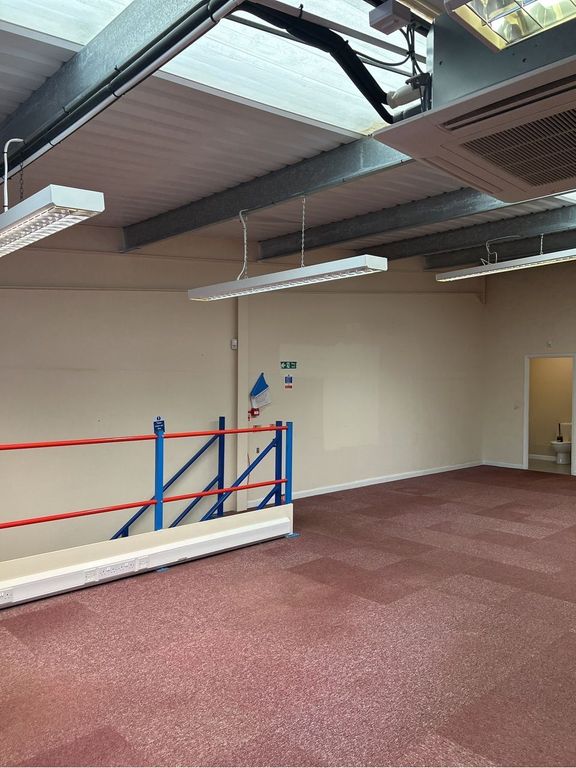 Property photo 2 of 4