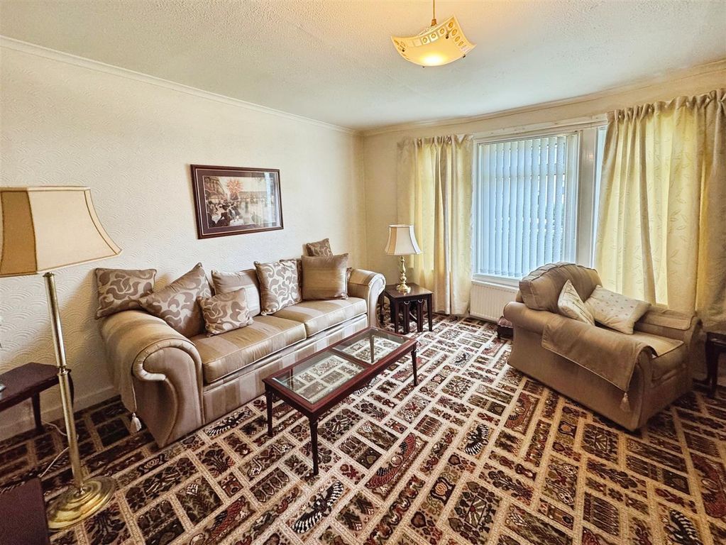 Property photo 2 of 10 d900Bde6-45-43B1-Aed1-4E8E148Ddaa7-655-0000023043F