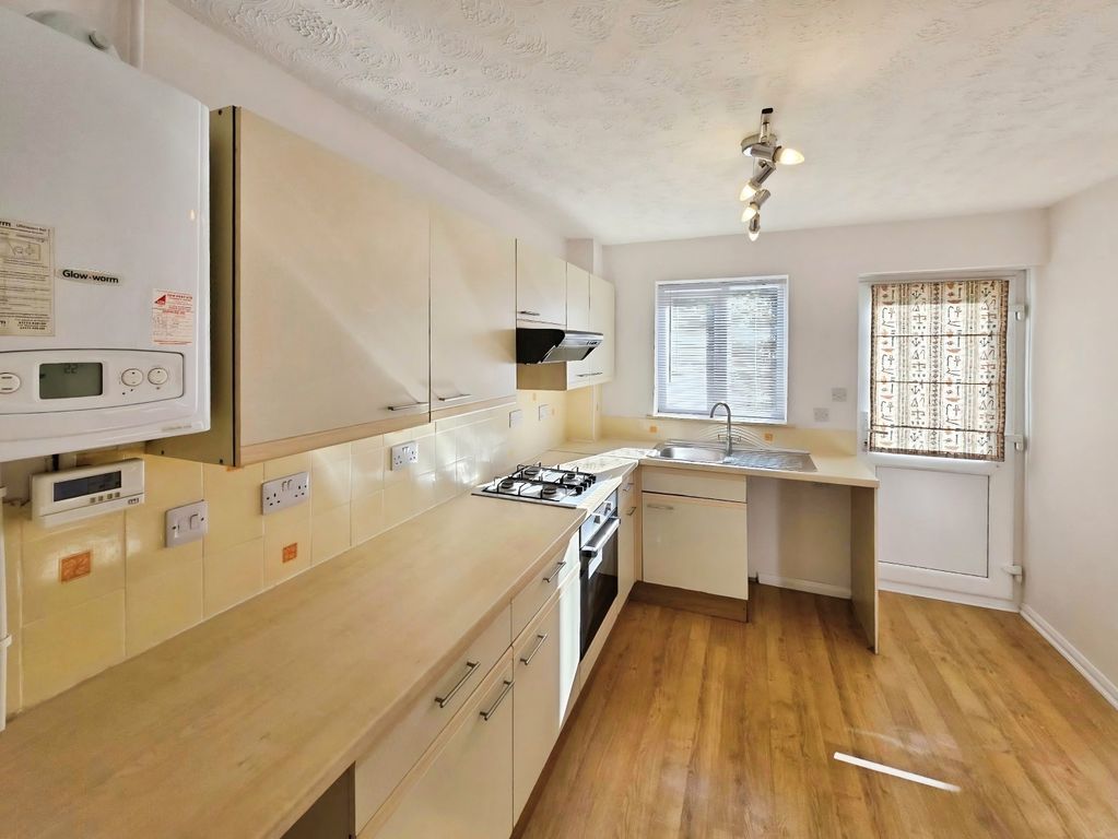 Property photo 3 of 9
