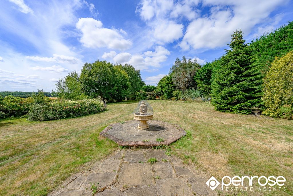 Property photo 2 of 29 4378003