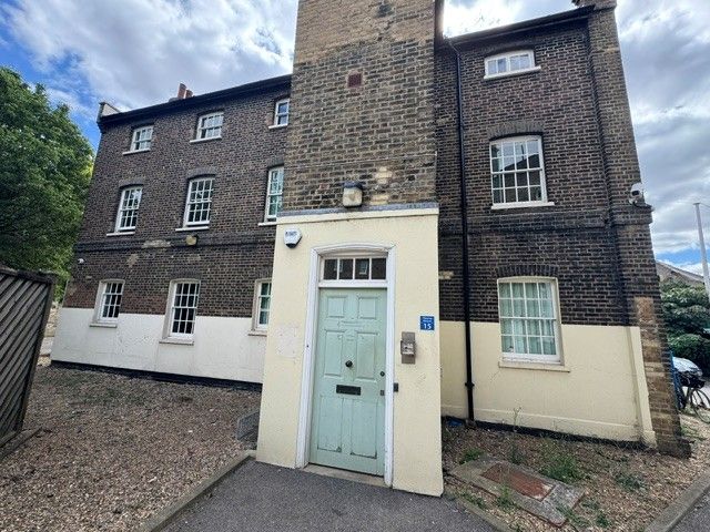 Property photo 2 of 9