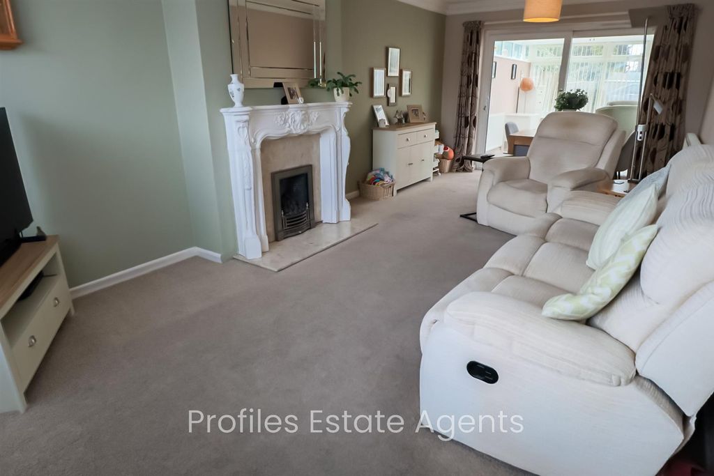 Property photo 2 of 18 3.Jpg