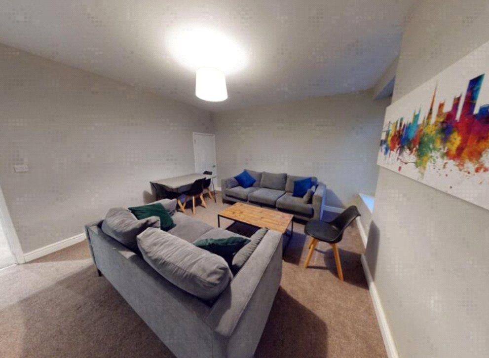 Property photo 2 of 7 Picture No. 08