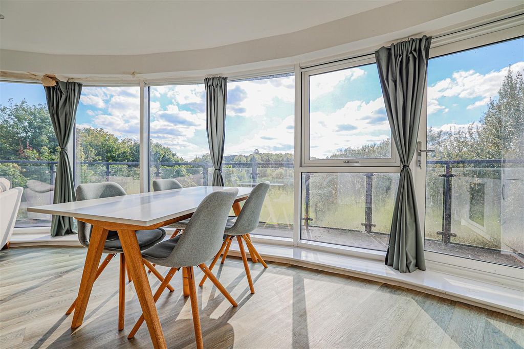 Property photo 3 of 17 980A0585.Jpg