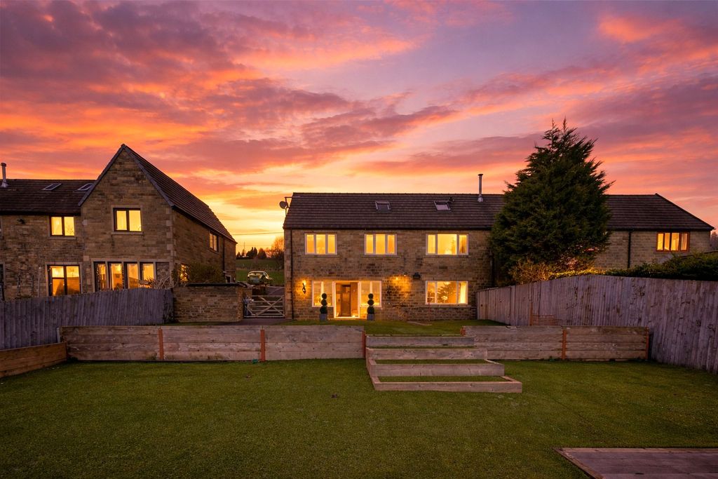 Property photo 1 of 36 Picture No. 46