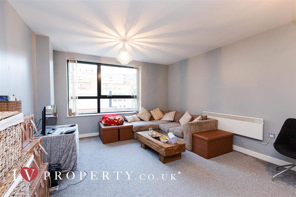 Property photo 2 of 9 4.Jpg