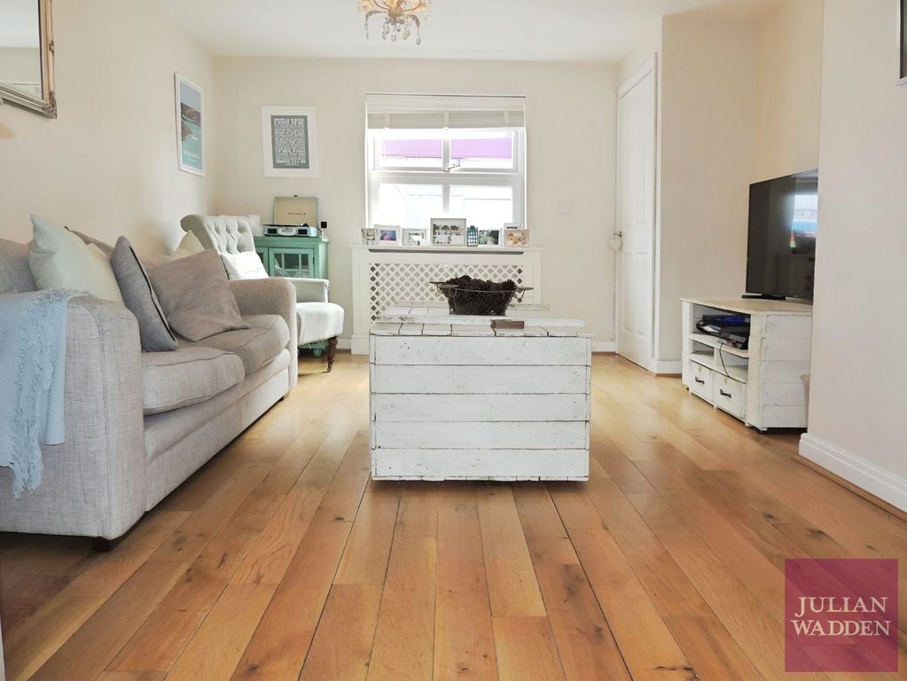 Property photo 2 of 11 Picture No. 10
