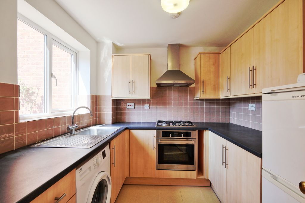 Property photo 3 of 12 15