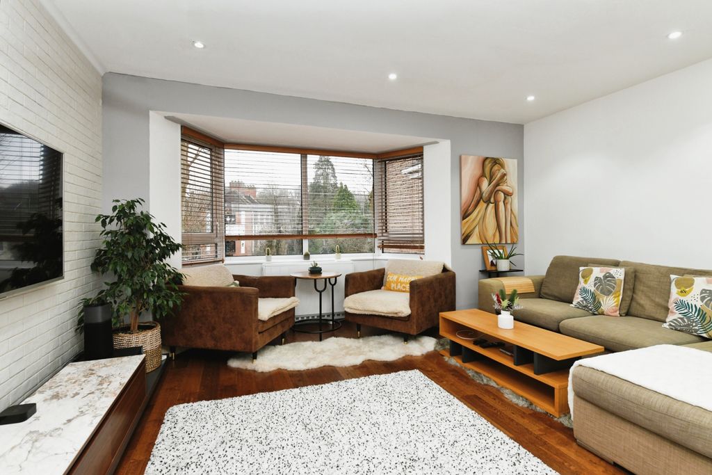 Property photo 3 of 17 Photography