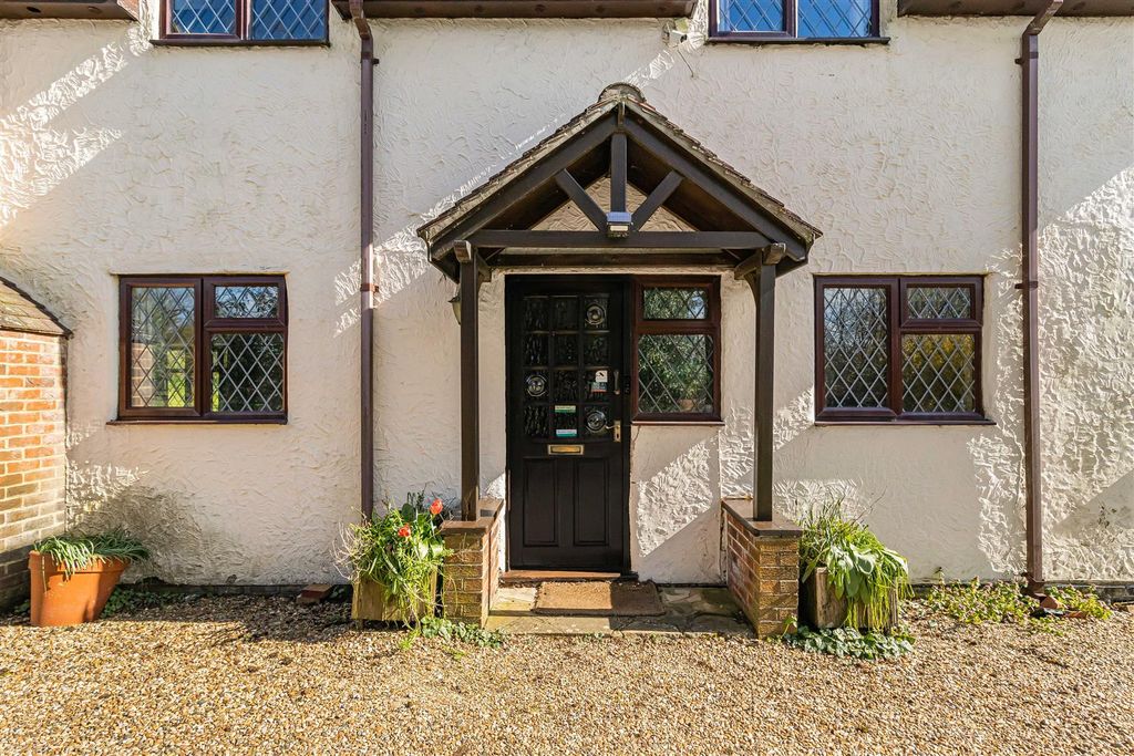 Property photo 3 of 31 2_77858.Jpg