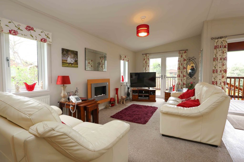 Property photo 2 of 16 Living Area