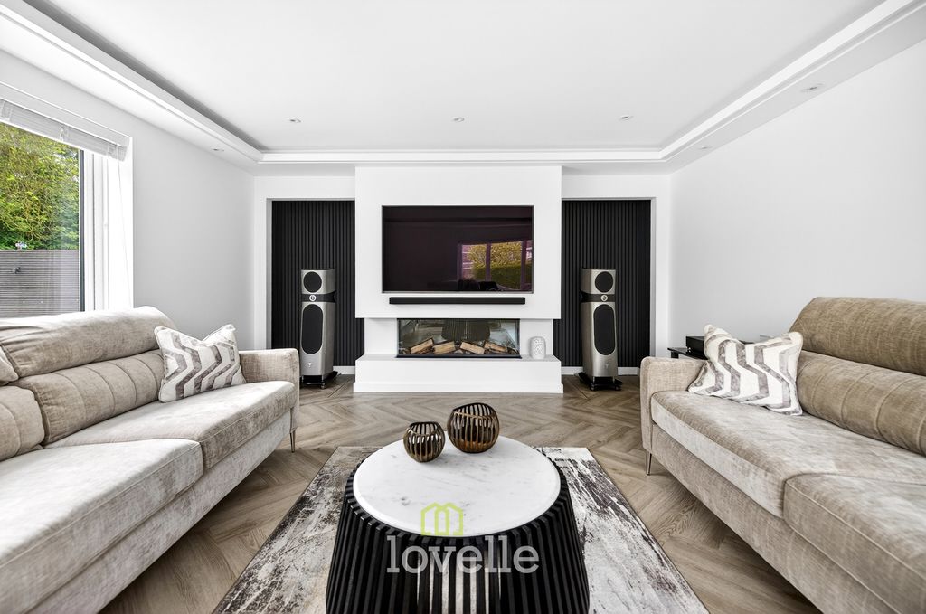Additional image 7 of 4 bed detached house for saleChapel Lane, Barnoldby Le Beck DN37