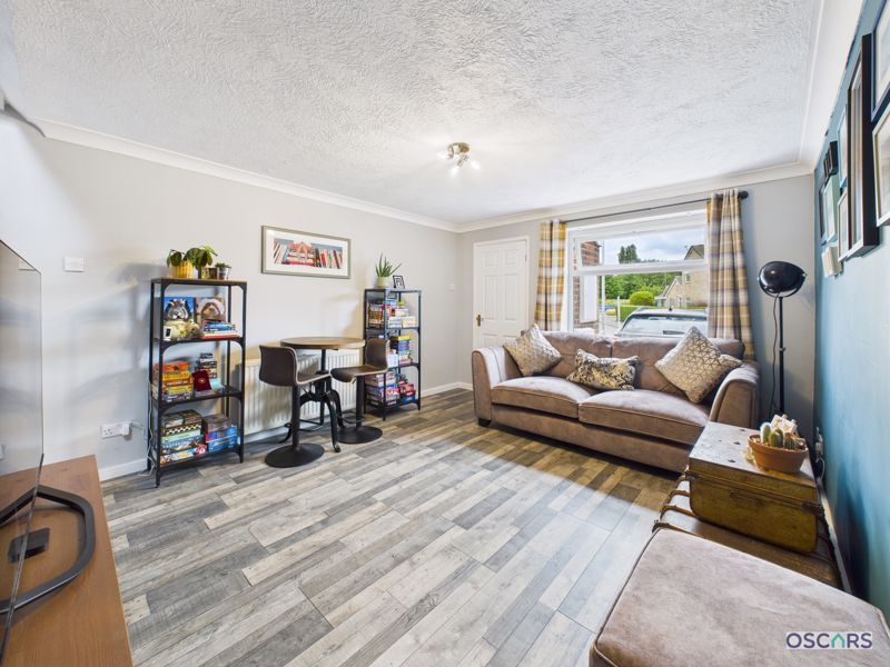 Property photo 3 of 17 Photo 8