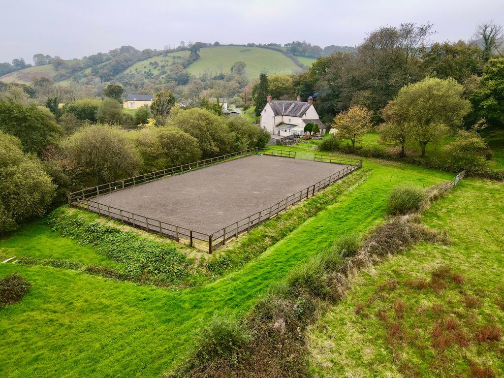 Property photo 1 of 56