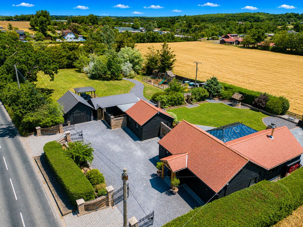 Property photo 1 of 36