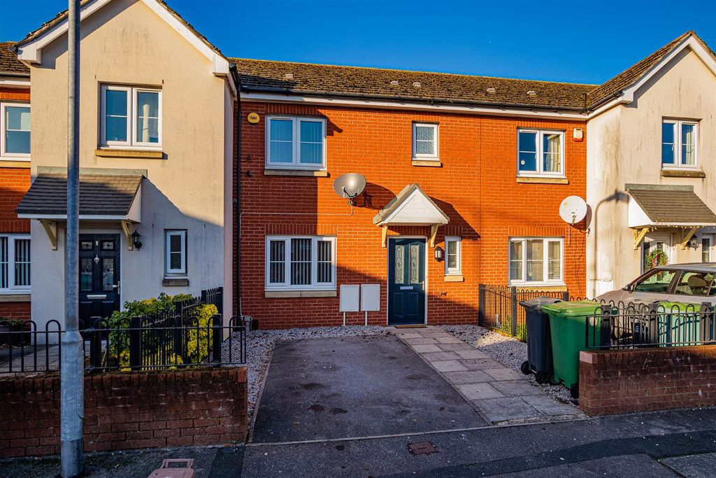 Property photo 1 of 14 Heol Layard 3 (3 Of 14).Jpg