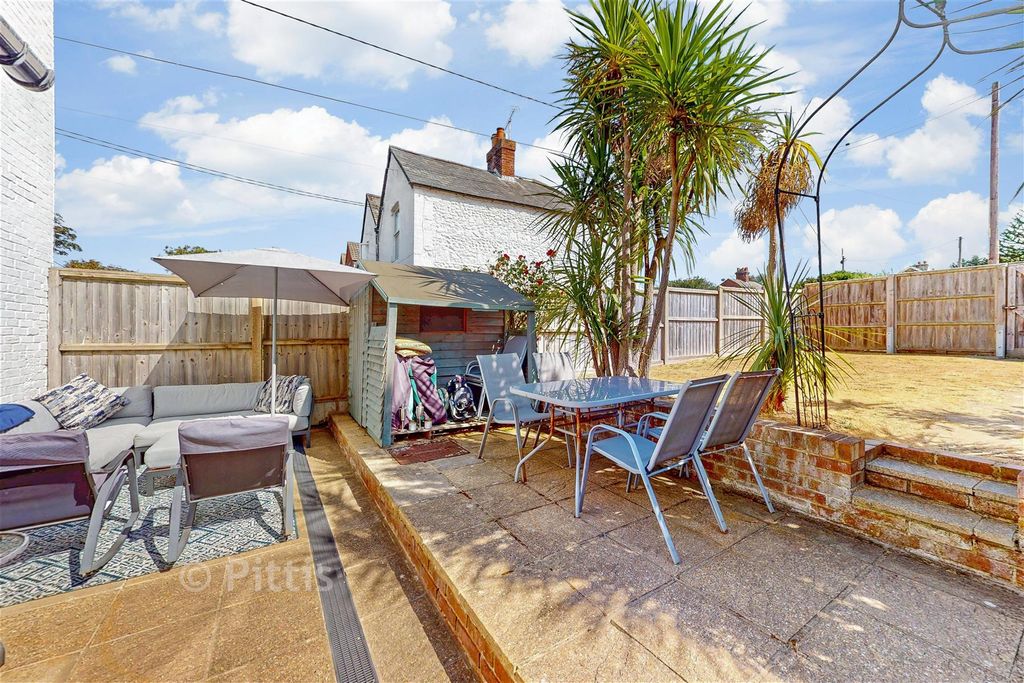 Property photo 1 of 16 Rear Garden