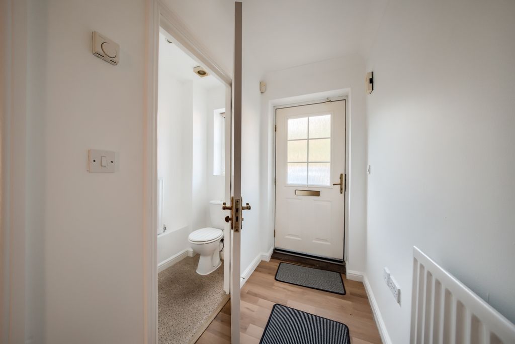 Property photo 2 of 26 Xt5A9308-Hdr(3) (1)