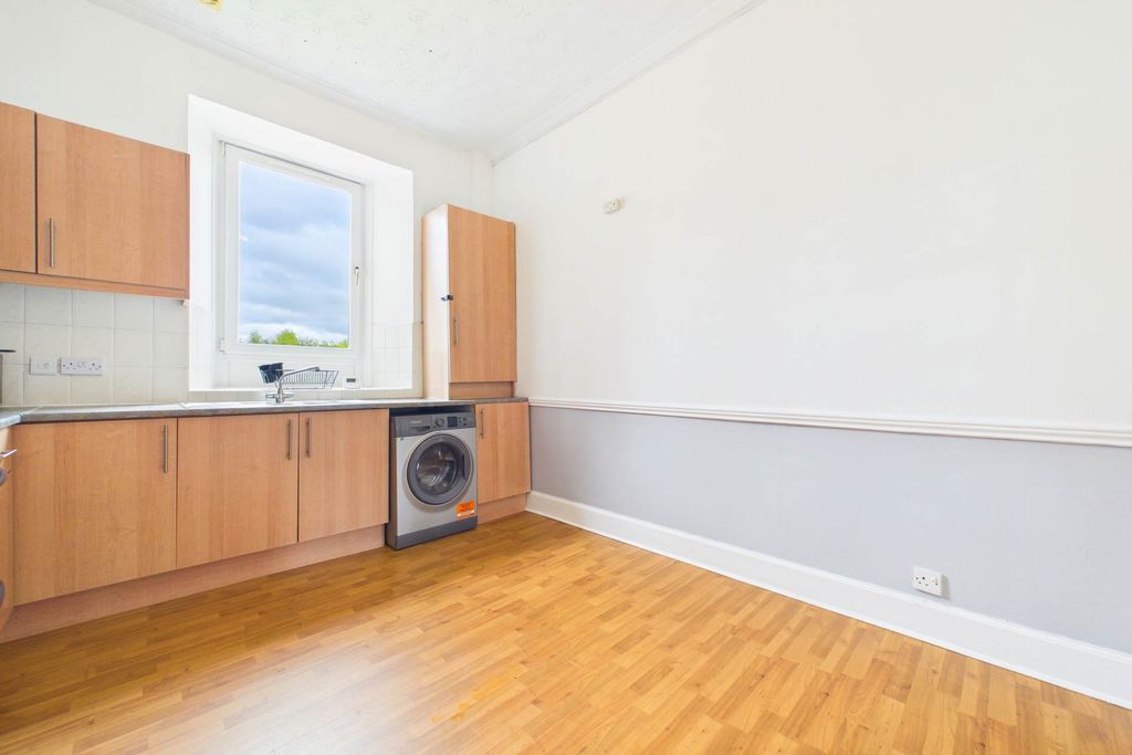 Additional image 8 of 2 bed flat for saleDalvait Road, Balloch G83