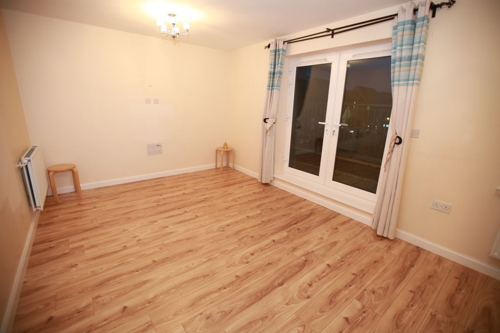 Property photo 2 of 5 Gallery