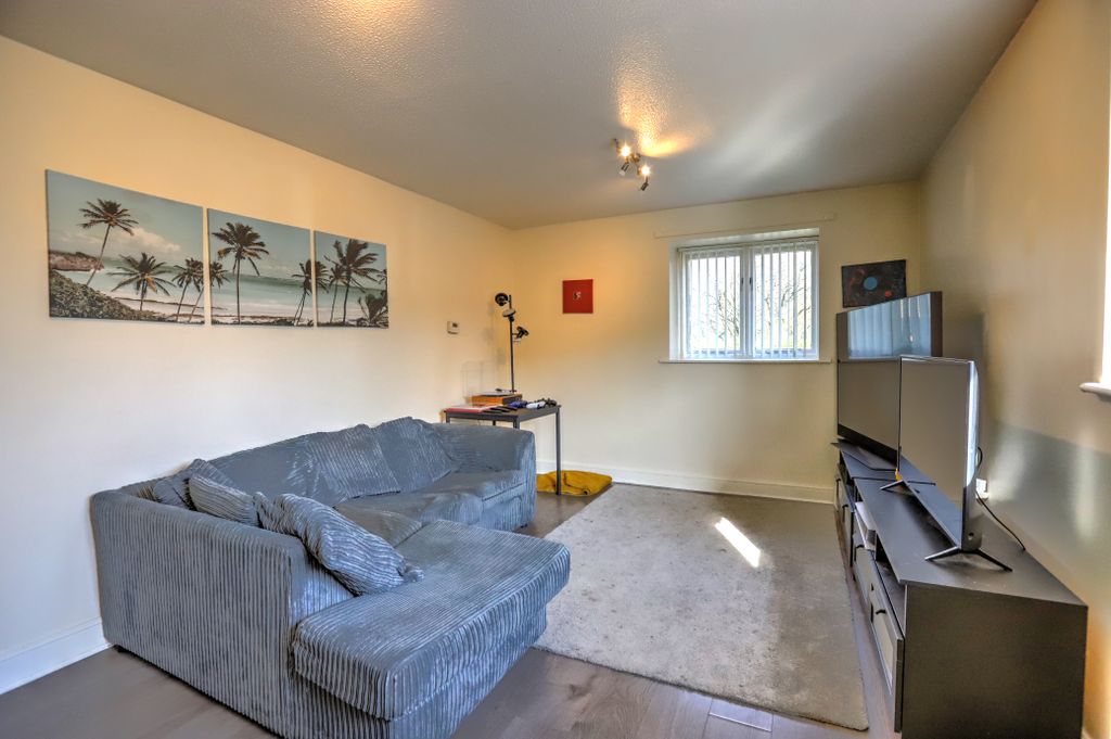 Property photo 3 of 13 Img_6835_6_7_Interior 3