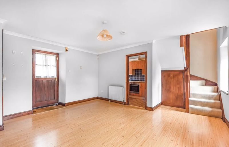 Property photo 1 of 10 Living Room