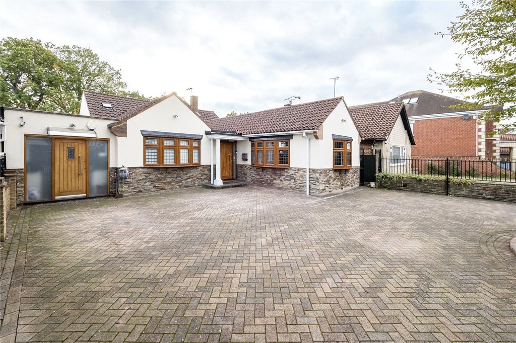 Property photo 1 of 17 Picture No. 22