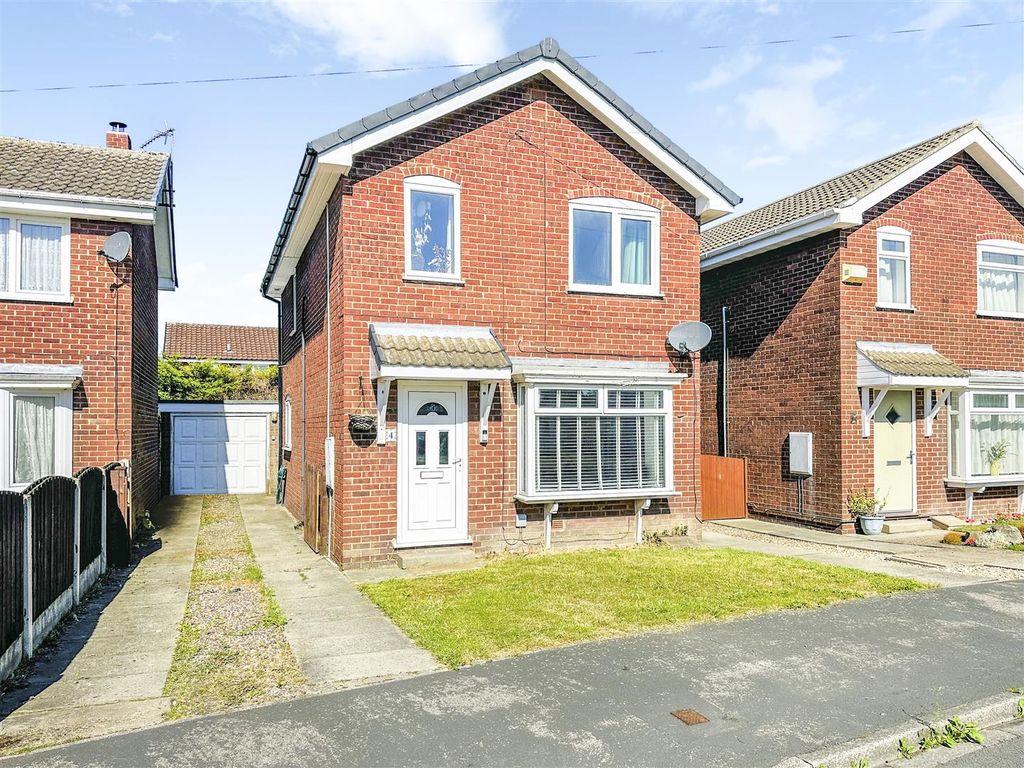 Property photo 1 of 13 Front
