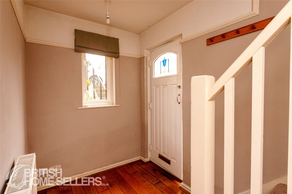 Property photo 2 of 39 Picture No. 29