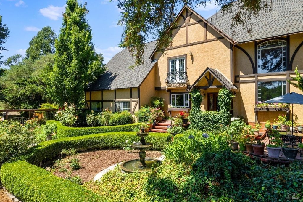 Property photo 1 of 50