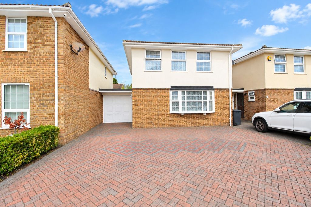 Property photo 1 of 13 External