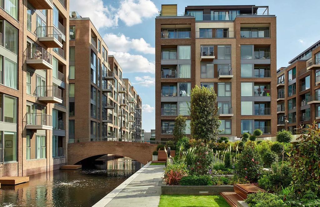 Property photo 2 of 4