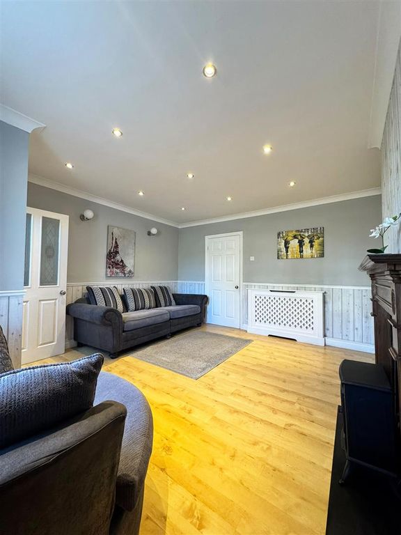 Property photo 2 of 10 Reception Room