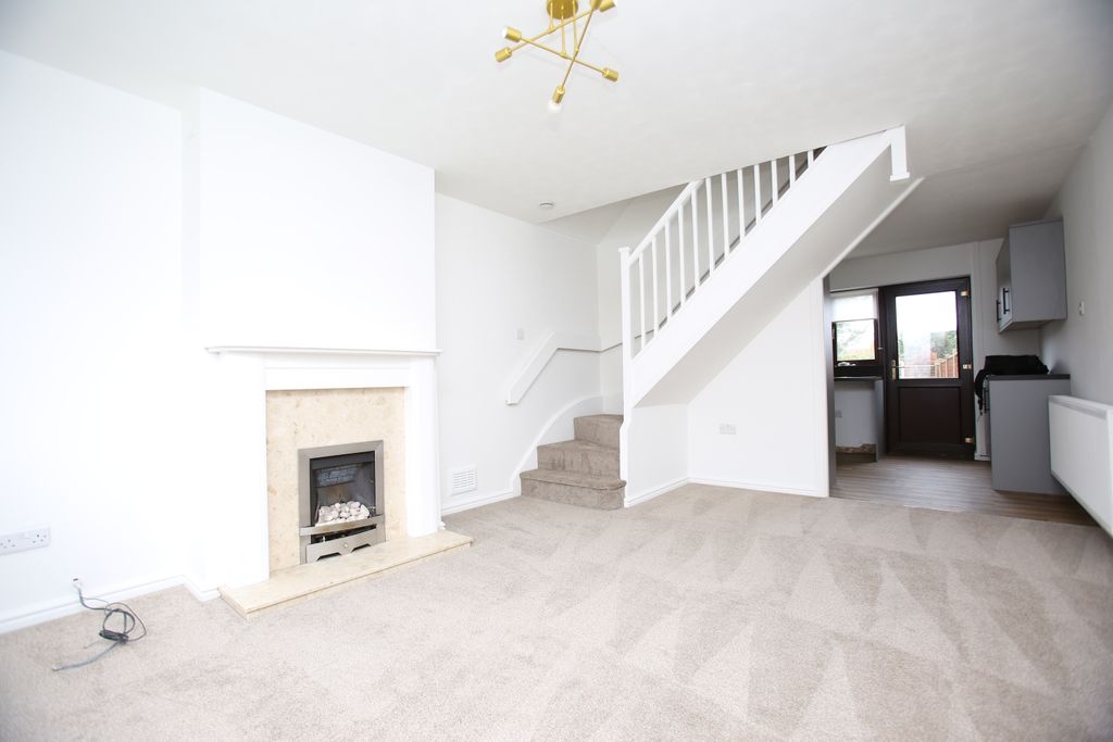 Property photo 2 of 9 593A3189